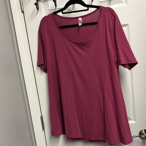 LuLaRoe Berry Top